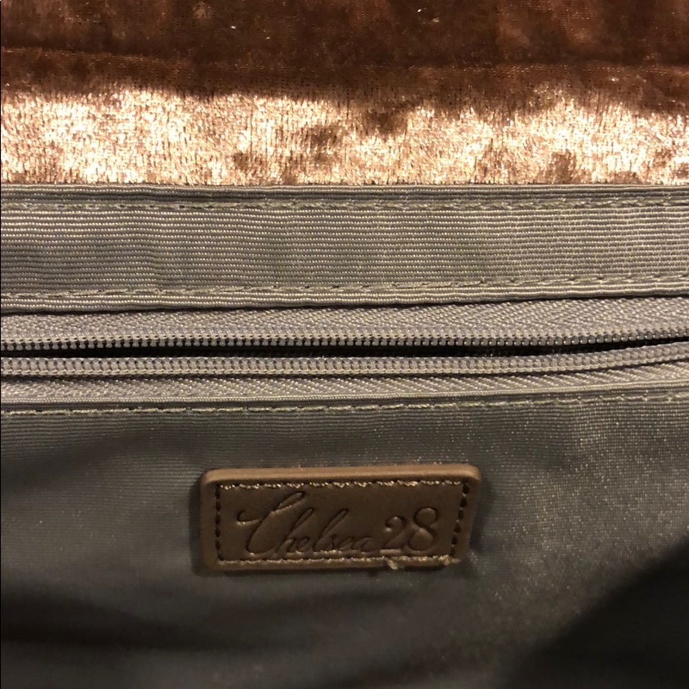 Chelsea 28 pink velvet crossbody bag - Picture 6 of 6